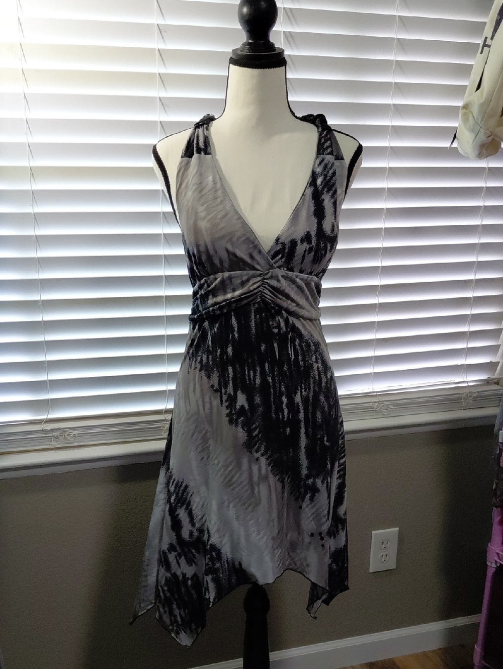 Ingear Black & Gray Asymmetrical V-Neck Handkerchief Hem Dress